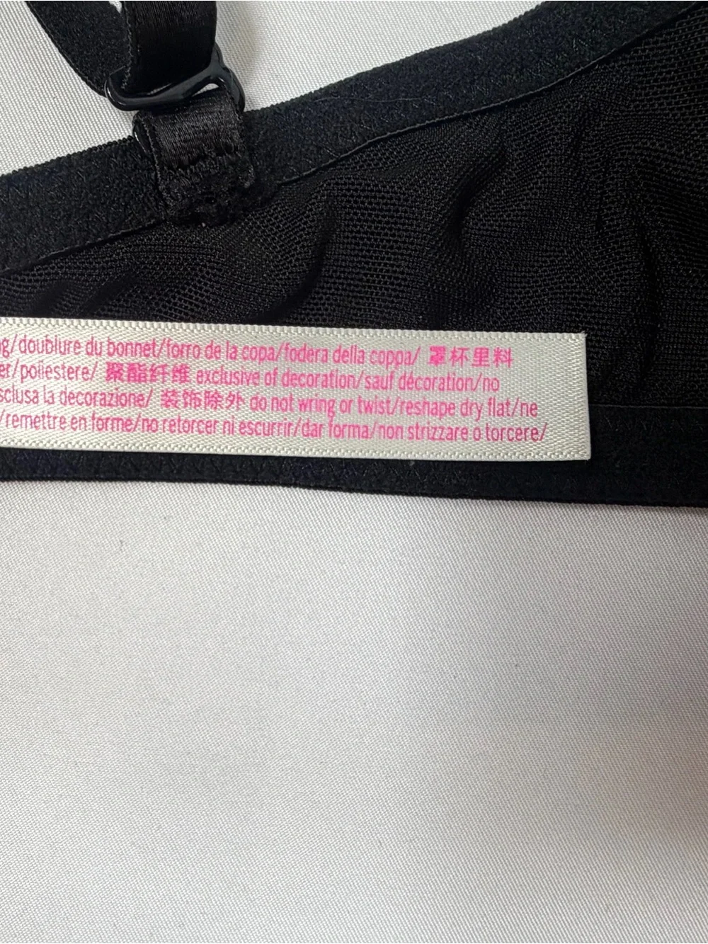 Victoria’s Secret PINK Wear Everywhere T-Shirt Bra Black Pink 36D